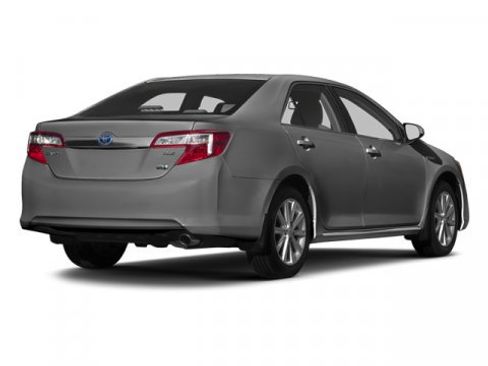 Used 2013 Toyota Camry XLE image 2