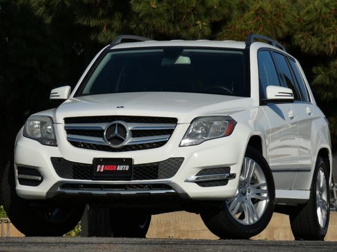 Used 2015 Mercedes-Benz GLK 350 2WD image 2