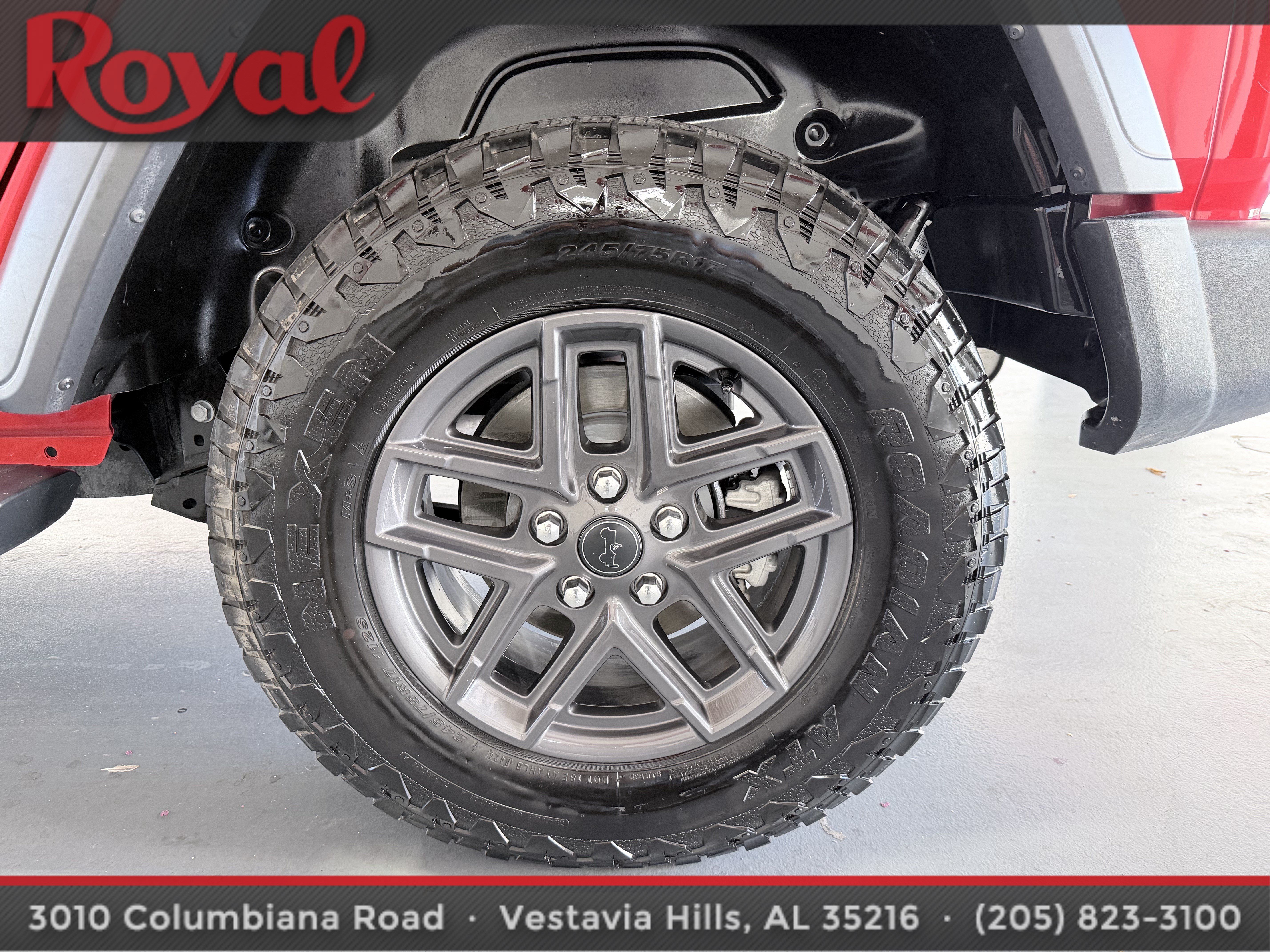 Used 2024 Jeep Wrangler Unlimited Sport AWD/4WD image 10