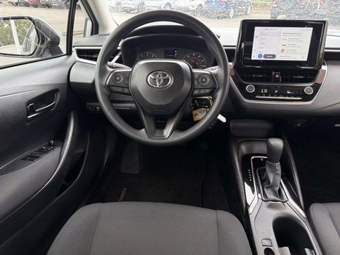 Certified 2025 Toyota Corolla LE FWD image 22