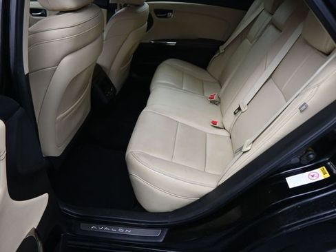 Used 2013 Toyota Avalon Limited image 14