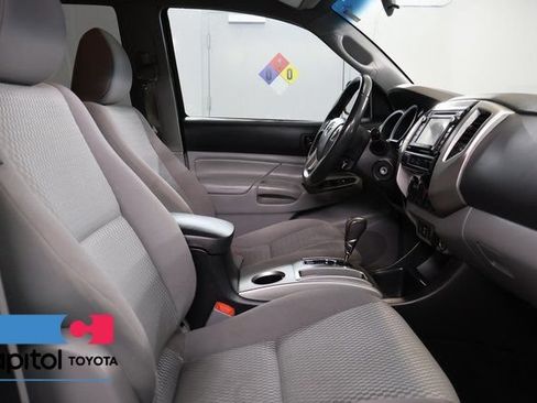 Used 2014 Toyota Tacoma PreRunner RWD image 26