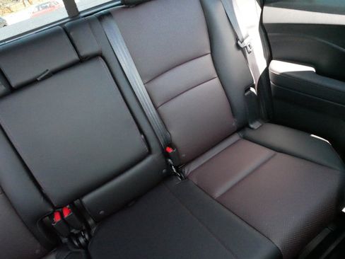 Used 2026 Honda Ridgeline Black Edition image 14