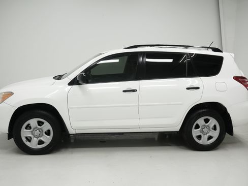 Used 2011 Toyota RAV4 2WD V6 w/ Base V6 Extra Value Pkg image 7