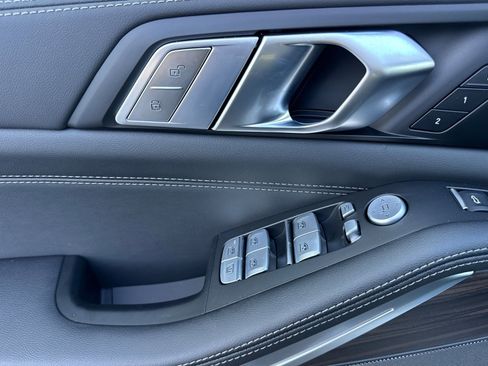 New 2026 BMW X7 xDrive40i image 13