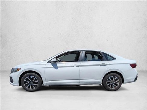 Used 2022 Volkswagen Jetta S FWD image 2
