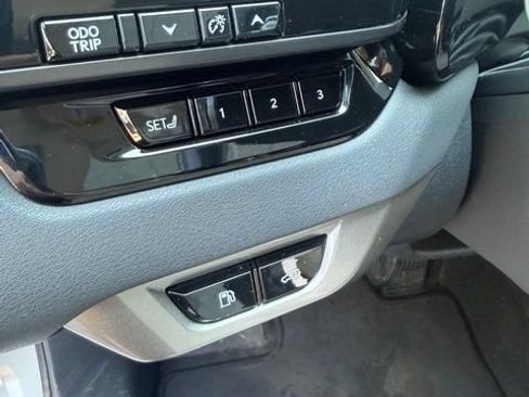 Used 2023 Lexus RX 350 Premium Plus w/ Cold Area Package AWD/4WD image 19