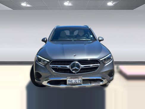 Used 2023 Mercedes-Benz GLC 300 4MATIC image 4