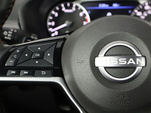 Used 2024 Nissan Altima 2.5 SR FWD image 8