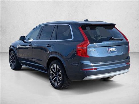 Used 2022 Volvo XC90 T5 Momentum w/ Climate Package image 7