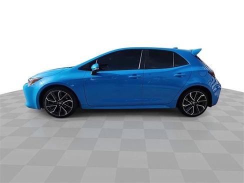 Used 2019 Toyota Corolla XSE image 5