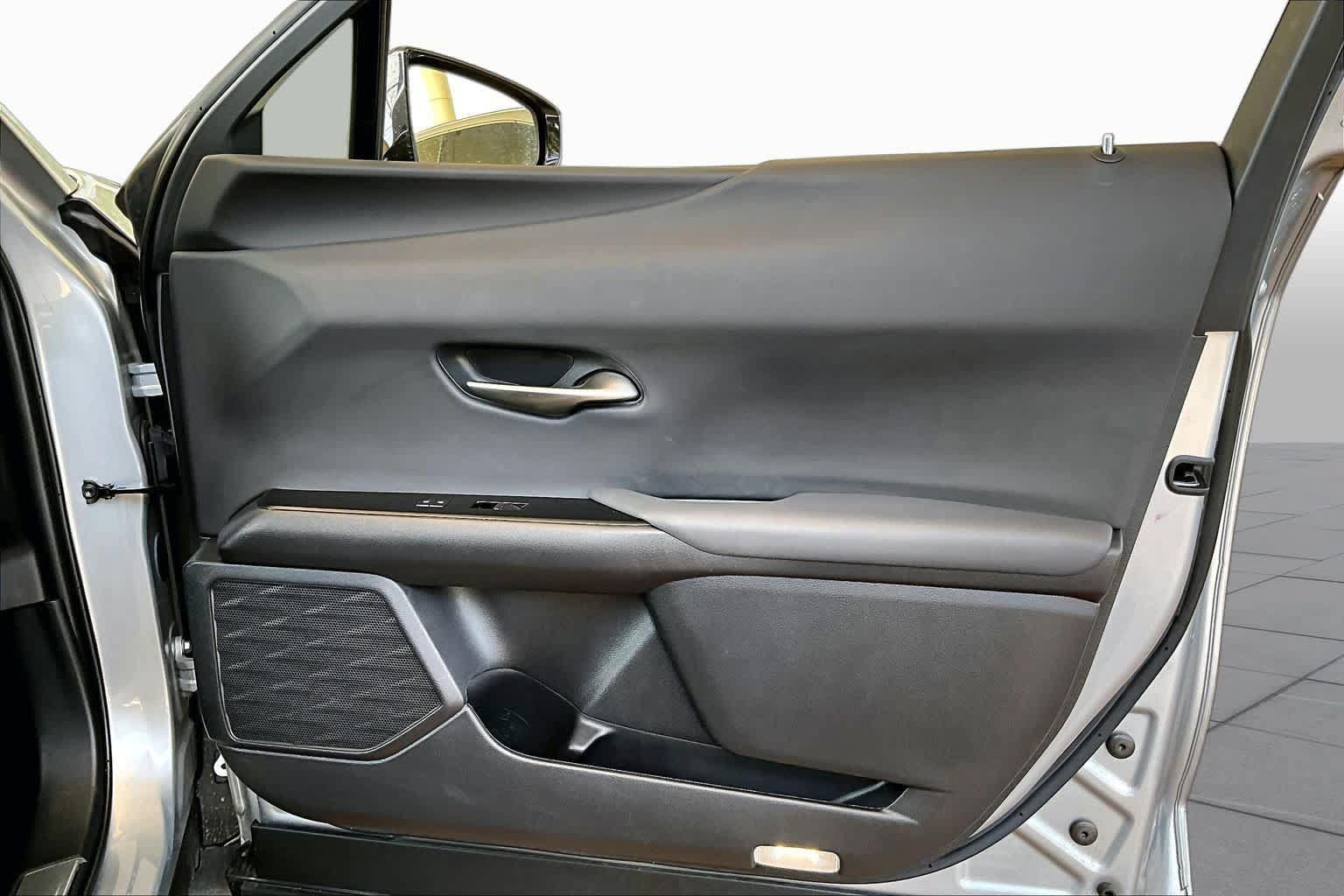Used 2024 Lexus UX 250h F Sport FWD image 20