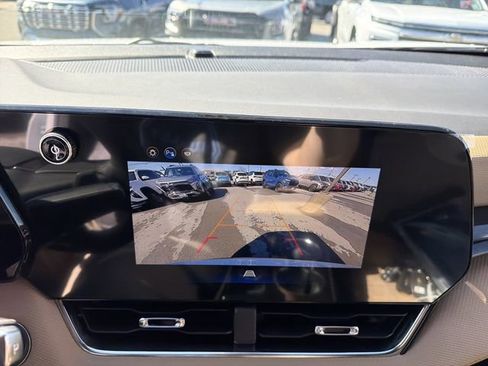 New 2026 Chevrolet Equinox ACTIV w/ LPO, Floor Liner Package AWD/4WD image 26