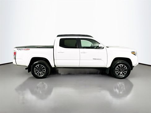 Certified 2022 Toyota Tacoma TRD Sport image 8
