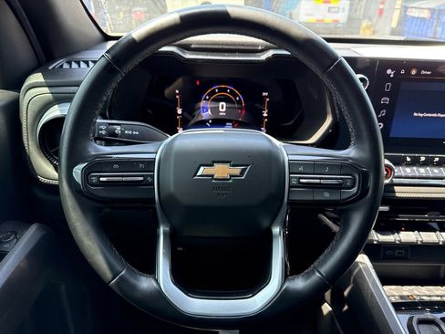 Used 2023 Chevrolet Colorado LT w/ LT Convenience Package II RWD image 18