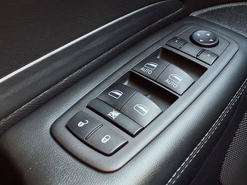 Used 2021 Dodge Durango SXT RWD image 20