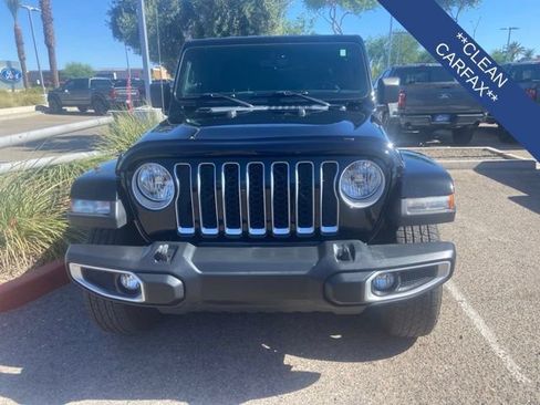 Used 2023 Jeep Gladiator Overland w/ Trailer Tow Package AWD/4WD image 2