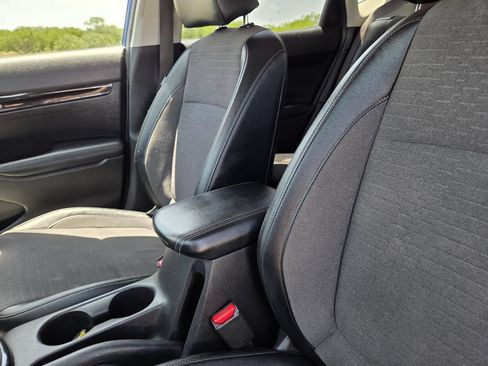 Used 2022 Kia Seltos S FWD image 27