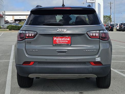 Used 2024 Jeep Compass Limited AWD/4WD image 5