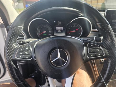 Used 2017 Mercedes-Benz C 300 C 300 4MATIC Sedan image 15