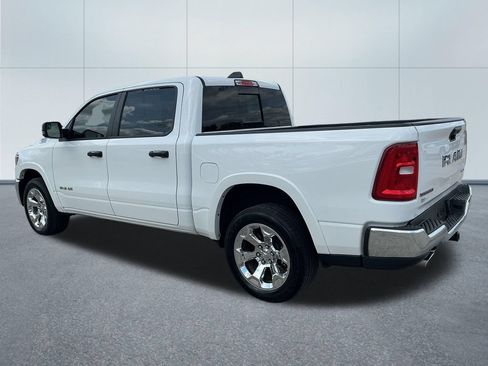 Certified 2025 RAM 1500 Big Horn AWD/4WD image 3