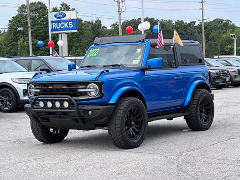 Certified 2022 Ford Bronco Outer Banks AWD/4WD image 3