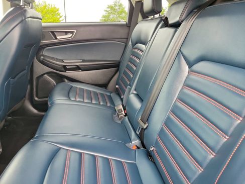 Certified 2023 Ford Edge SEL w/ Sport Appearance Package AWD/4WD image 12