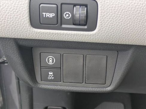 Used 2018 Honda Accord EX-L image 11