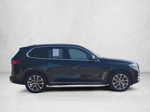 Used 2020 BMW X5 xDrive40i w/ Convenience Package AWD/4WD image 4
