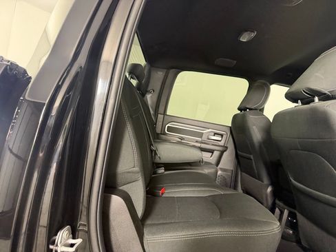 Certified 2025 RAM 2500 Big Horn AWD/4WD image 27