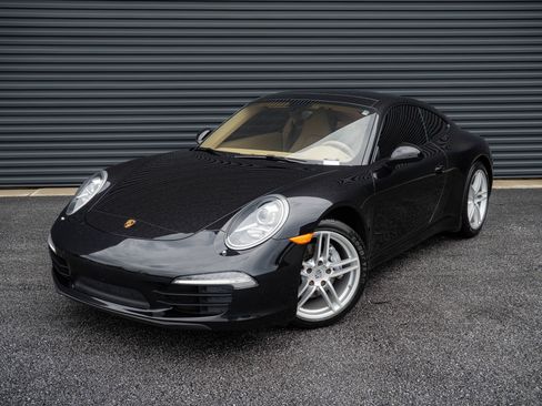 Used 2013 Porsche 911 GT3 RS image 1