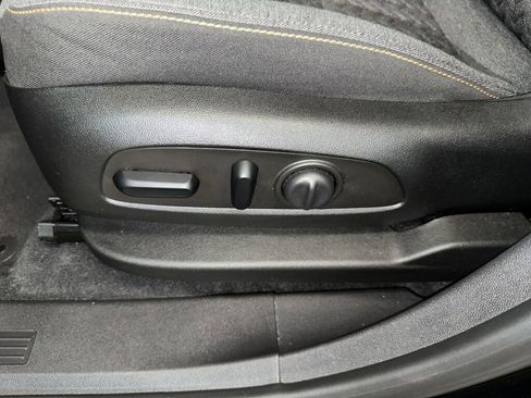 Certified 2024 Chevrolet Equinox LT image 3