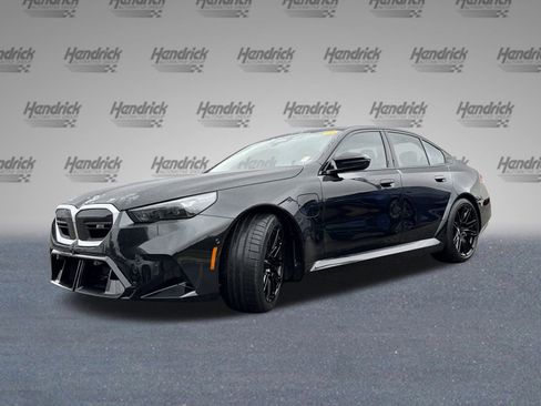 Used 2026 BMW M5 image 5