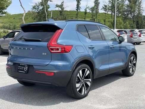 Used 2025 Volvo XC40 B5 Ultra w/ Protection Package Premier AWD/4WD image 28