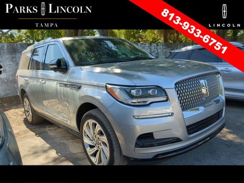 Used 2019 Lincoln Navigator Black Label AWD/4WD image 13