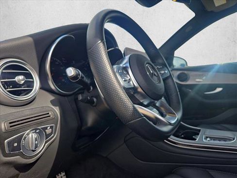 Used 2022 Mercedes-Benz GLC 300 GLC 300 w/ AMG Line image 10