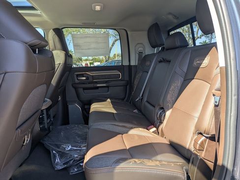 New 2026 RAM 2500 Limited AWD/4WD image 14