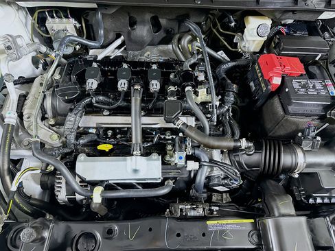 Used 2024 Nissan Kicks SV w/ Exterior Package image 29