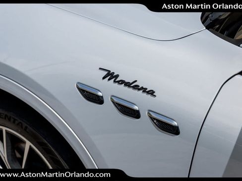 Used 2023 Maserati Grecale Modena AWD/4WD image 43