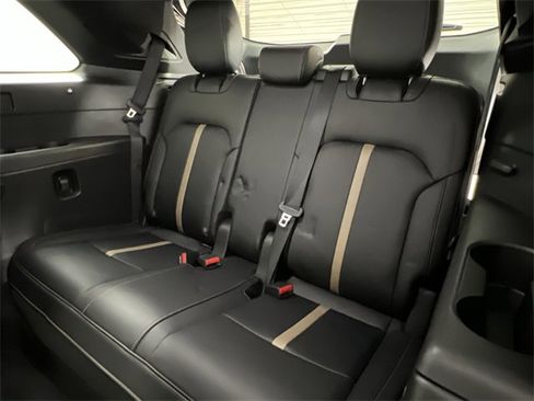 Certified 2025 MAZDA CX-90 Plug-In Hybrid w/ Premium Plus image 25