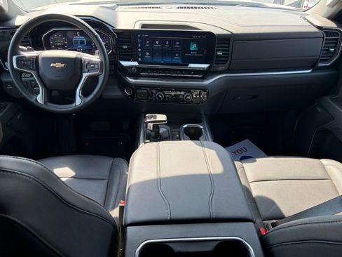 Used 2025 Chevrolet Silverado 1500 LTZ w/ Z71 Off-Road Package image 32