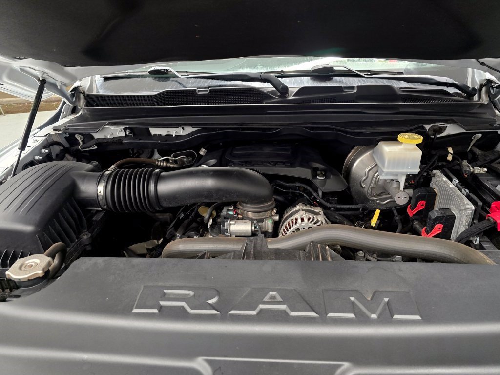 Used 2022 RAM 1500 Limited w/ Body Color Bumper Group AWD/4WD image 14
