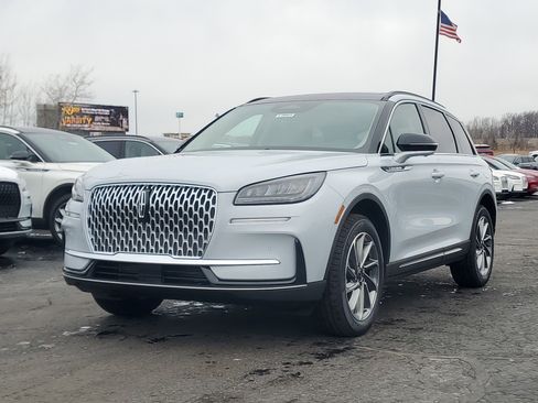 New 2026 Lincoln Corsair Premiere image 2