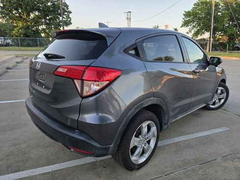 Used 2016 Honda HR-V EX image 3