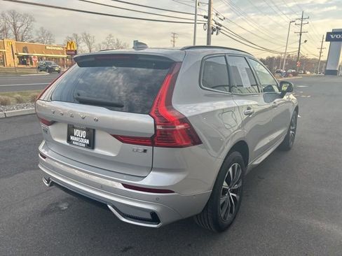 Certified 2025 Volvo XC60 B5 Plus AWD/4WD image 5