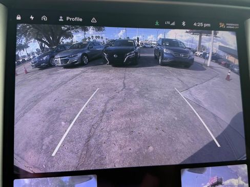 Used 2020 Tesla Model X Long Range image 72