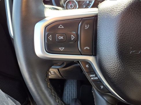 Used 2025 RAM 1500 Big Horn AWD/4WD image 10