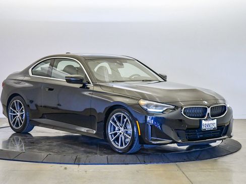 Used 2022 BMW 230i Coupe w/ Convenience Package image 5