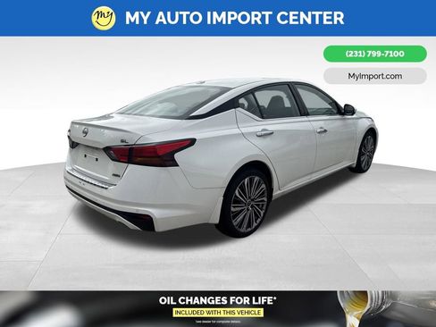 Used 2023 Nissan Altima 2.5 SL AWD/4WD image 5
