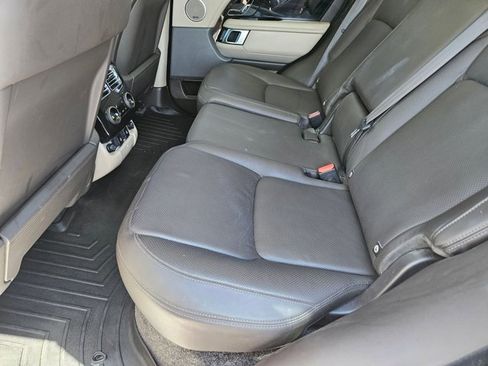 Used 2021 Land Rover Range Rover HSE image 20